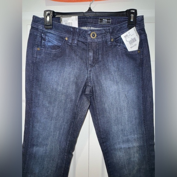 Volcom static straight 7” Low rise women’s jeans size 27/5jr. NWT - Picture 2 of 12